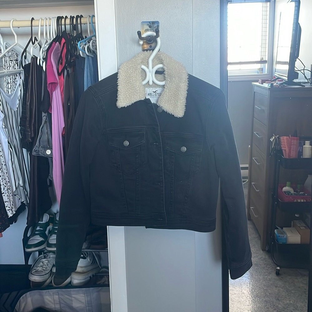 BUY 1 ITEM GET 1 FREE - Hollister Jacket